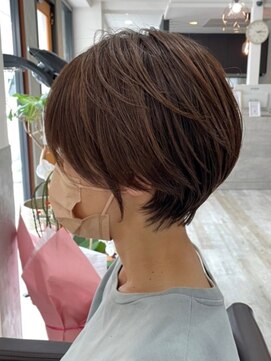 ラッキーヘア 加古川(Lucky Hair) 軽やか☆大人くびれショート【カドワキ】