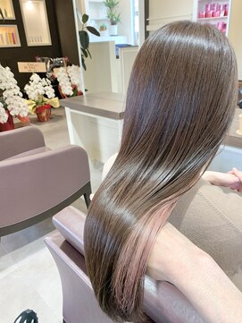 ユニ(Uni.) 髪質改善×インナーカラー