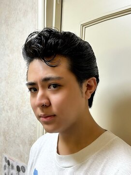 美容室 ティンカーベル リーゼントヘア