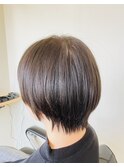 ショートボブ