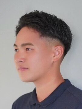 ノーエン(noen) メンズカット/ツーブロック/ベリーショート/アップバング/眉毛