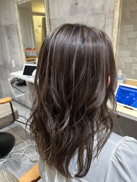 パダ(PADA) グレージュハイライト♪