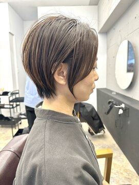 ジービージー(GBG) 脱白髪染め、白髪ぼかしハイライト、髪質改善