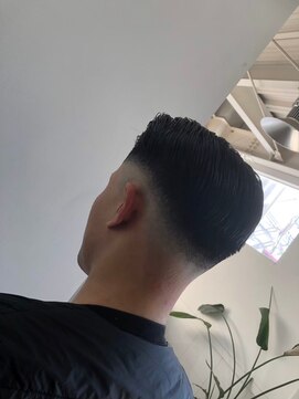 ヘアクリエイトブラス メンズ(Hair Create BRAS Men's) スキンフェード