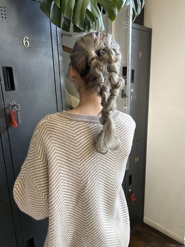 ハーティー(HEARTY) ツインヘアアレンジ
