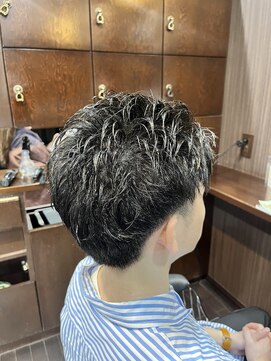 髪の美院 シャルマン ビューティー クリニック(Charmant Beauty Clinic) 束感ショート