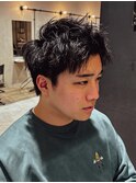 スパイキーショート　マッシュ　センターパート　ビジネス