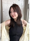 前髪なし くびれヘア ミディアム 横浜レイヤーカット_暗めカラー
