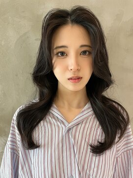 アカラ(acala) acalaレイヤーカット【イルミナカラー/髪質改善/縮毛矯正】