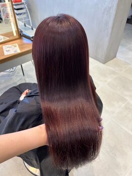 ルル(LuLu by KENJE)の写真/オージュア、ケラスターゼ、フローディアなどこだわりの商材を使用◎ダメージ毛に潤いを与えて、艶感UP!