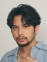 フィフス 札幌大通(fifth)&nbsp;札幌大通フェザーパーマセンターパートメンズパーマ毛流れ微分け