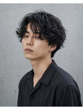 アース 上大岡店(HAIR&MAKE EARTH) 大きめカールのスパイラルパーマで色気のあるスタイル【上大岡】