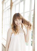 重すぎず軽すぎず『フワッと巻きロング』