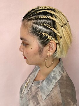 どぅ～す 梅田店 コーンロウ