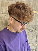 メンズ前下がりマッシュスパイラルパーマスペインカールパーマ