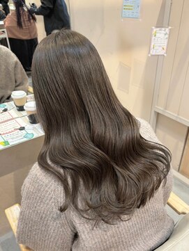 シダ(sida) 秋カラー美髪改善 レイヤーカット★デザインカラーオリーブ