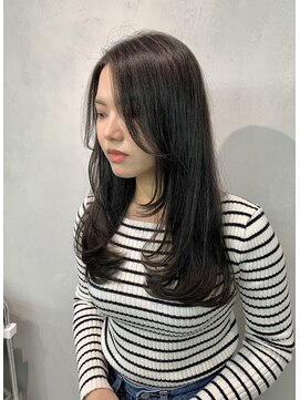 エル 北千住(elu) ロングレイヤー_カーキグレージュ