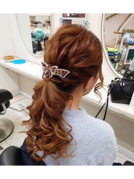 ビューティサロン東京堂 ポニーテール