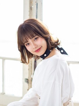 シェリー アン(cherie un) フェミニン外ハネボブ