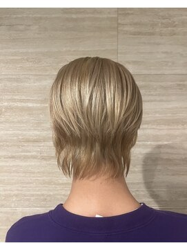 ヘアー スニップ(hair snip) 韓国風ブロンドウルフカット【上桂/桂】