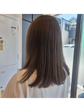 ローレン(LOREM) 小顔/前髪/レイヤーカット/イメチェン/上品秋冬カラー/抜け感