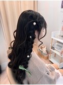 ハーフツインに細めリボンアレンジ♪