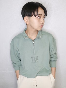 バース(BIRTH) 天神【BIRTH】ツーブロックセンターパートショート　2