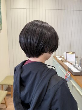 モリオフロムロンドン 大宮店(morio from London) ヘアドネーション×丸みショート【金山】