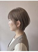 小顔くびれショートボブ×ベージュグレージュ