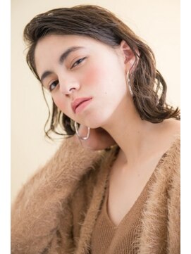 ワン 戸塚(ONE001) ヌーディ　ミディ【ONE戸塚】