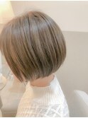 ●大人かわいいハイライトカラー小顔ショートボブ