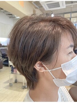 マニス(manis) くびれショートボブ×ココアグレージュアッシュ30代40代50代