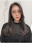 ロング/アッシュベージュ［池袋駅 髪質改善 酸性ストレート ]