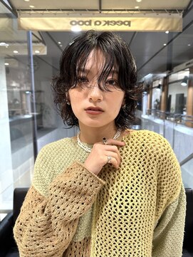 ピークアブー ワン(PEEK-A-BOO ONE) ウルフボブ　ボブウルフ　パーマ