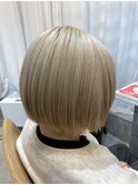 ホワイトベージュ/ショート