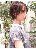 ショートボブ