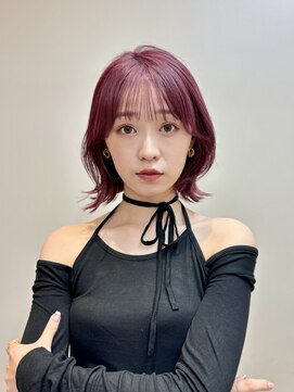 ルル 表参道(lulu.) 黒髪/ボブウルフ/ネビージュ/小顔/ワンレン