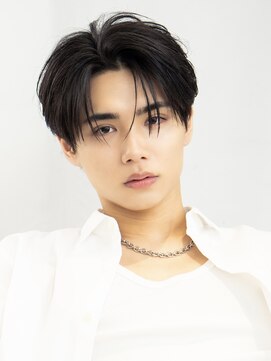 オーシャントーキョー 渋谷(OCEAN TOKYO) フェザーパーマ刈り上げショートセンターパートシャドウパーマ