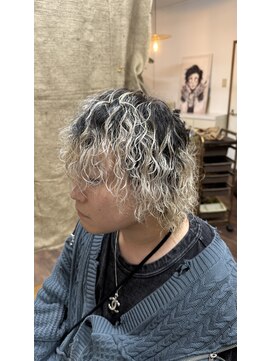 ギルド(Guild) メンズミディアム レイヤーカット 波巻きスパイラルパーマ