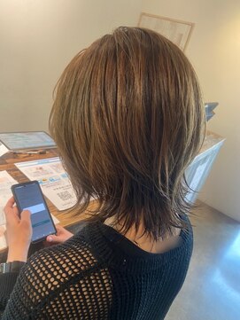 ジャンナ(Janna) 大人レイヤースタイル