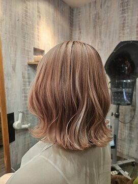 ヘアーループ(hair LOOP) ミディアムボブ