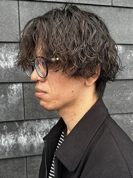 リオールバイニアウ(RE:ALL by Niau) メンズセンターパートパーマツイストスパイラルパーマ刈り上げ