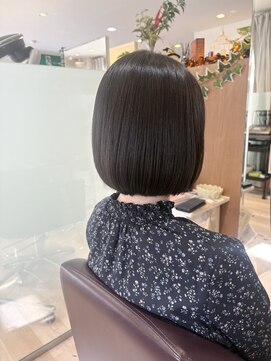 エル バイ ファースト(L by first) 【L by first】オージュアアルティールで艶ボブ