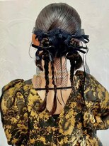 リコ 池袋東口店(Liko)&nbsp;ヘアセット ヘアアレンジ 20代 お団子ツインヘア カチモリヘア