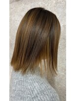 シュガービー(SUGAR-B)&nbsp;【SUGAR-B】ベージュインナーカラーボブ