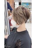 オリーブグレージュボブレイヤー くすみカラー ミントアッシュ