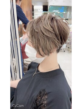 クオリス 赤塚店(QUALIS) オリーブグレージュボブレイヤー くすみカラー ミントアッシュ