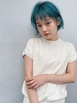 ウム(Umu) シンプルショートボブ