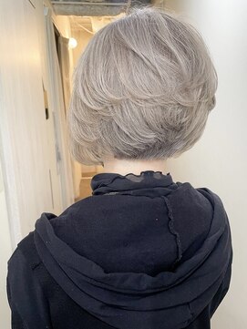 ルピナス(Lupine.) 【丸みショート×ベージュ♪】