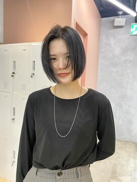 アマーク(a mark) 【松本華】olive greige × layer bob